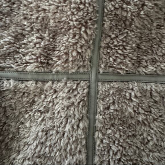 Hollister Women's Sherpa Jacket Biker Silhouette 
Light Brown Cozy Fall Size XS - Picture 9 of 12